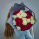 25 красно-белых роз 60 см купить с доставкой в Санкт-Петербурге